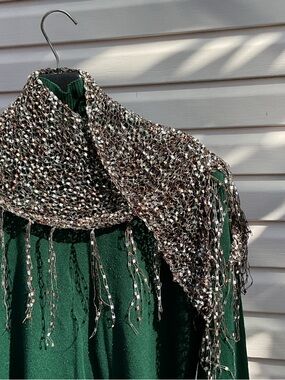 Sparkling Metallic Fringe Knit Scarf - Silver,mushroom and black